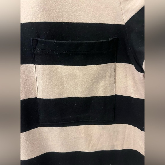 Banana Republic Black and Cream Striped Mini Dress New without tags - Picture 3 of 4